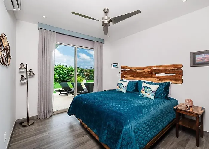 Private Pool With 24-7 Concierge Service Villa *